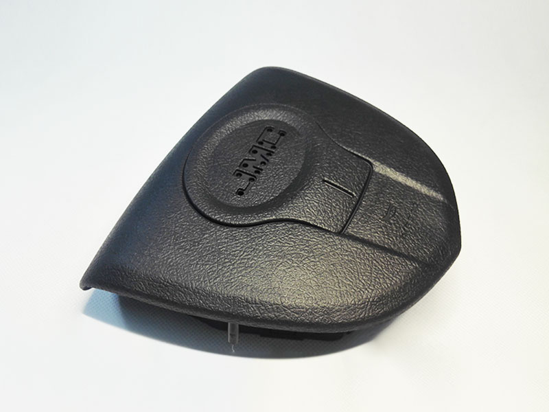 安全氣囊蓋 DAB Cover (一）